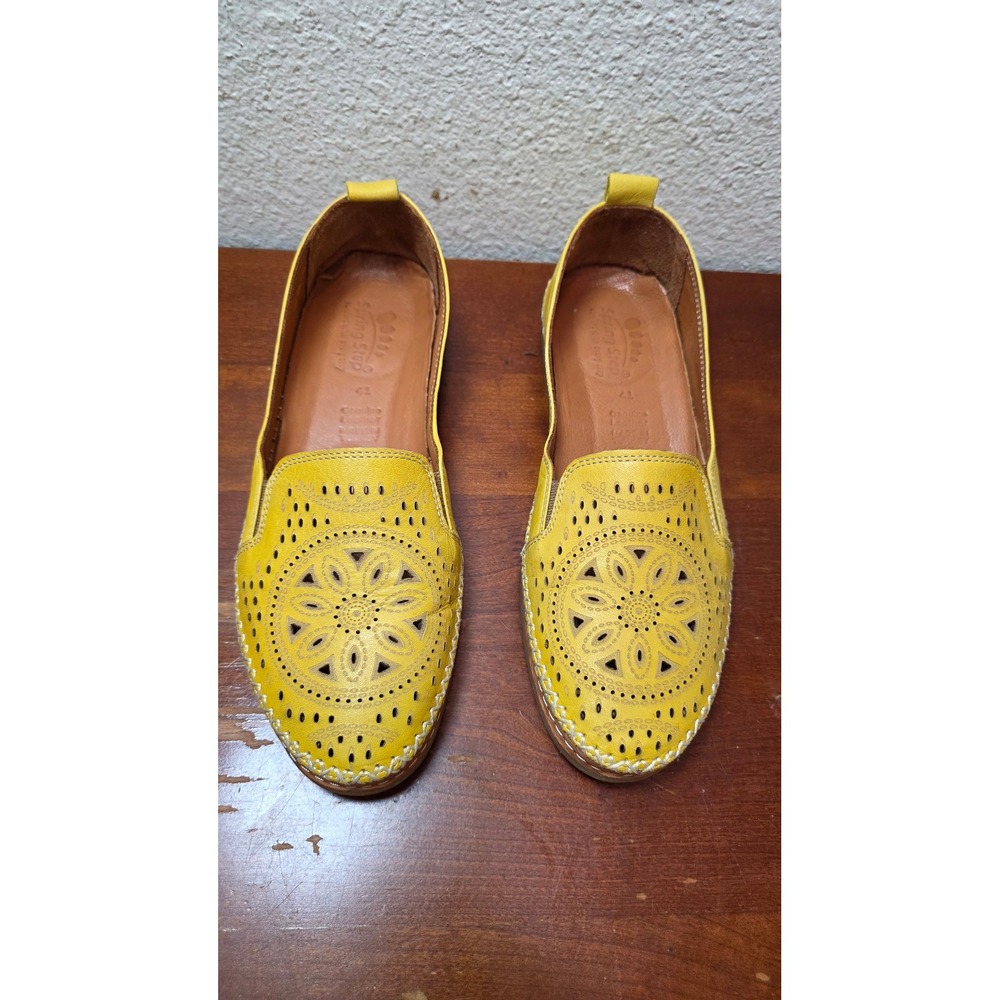 Spring Step Ingrid Loafers Women 41 Yellow‎ Leather Laser Cut Floral Slip On